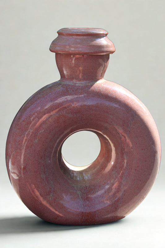 Soft shiny donut vase