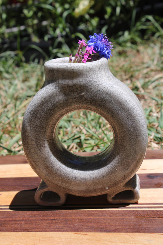 Small Donut Crackle Vase