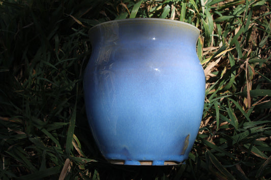 Blue mid size planter