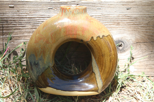 Donut shaped vase