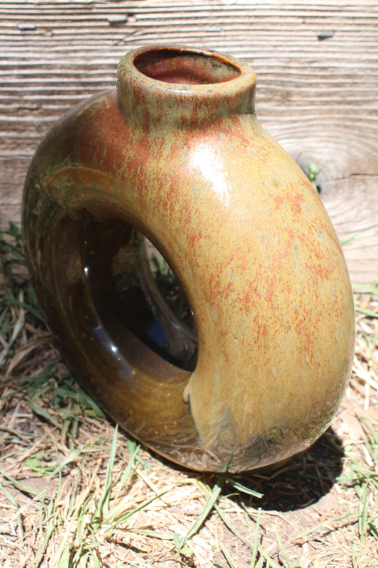 Donut shaped vase